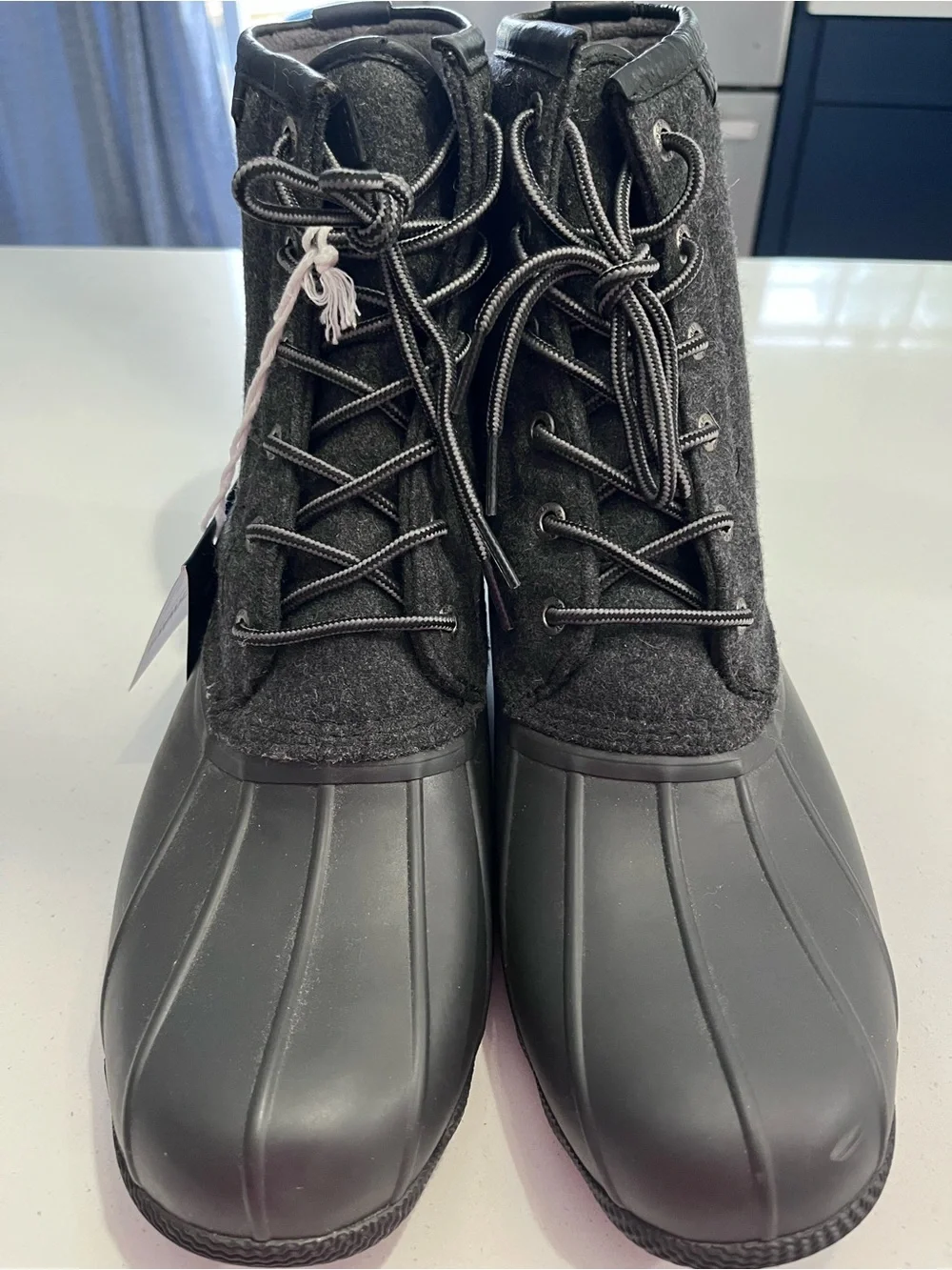 Sperry Men’s dark grey wool & black rubber Saltwater duck boots, size 11